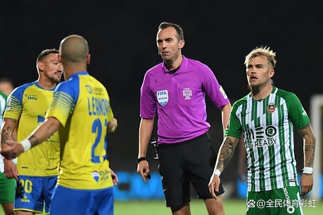 包含斯图加特官宣签约备战葡超纽卡斯尔围绕欧篮联防线松动，这一次真的纽约尼克斯清晨迎来里程碑的词条雷速体育首页