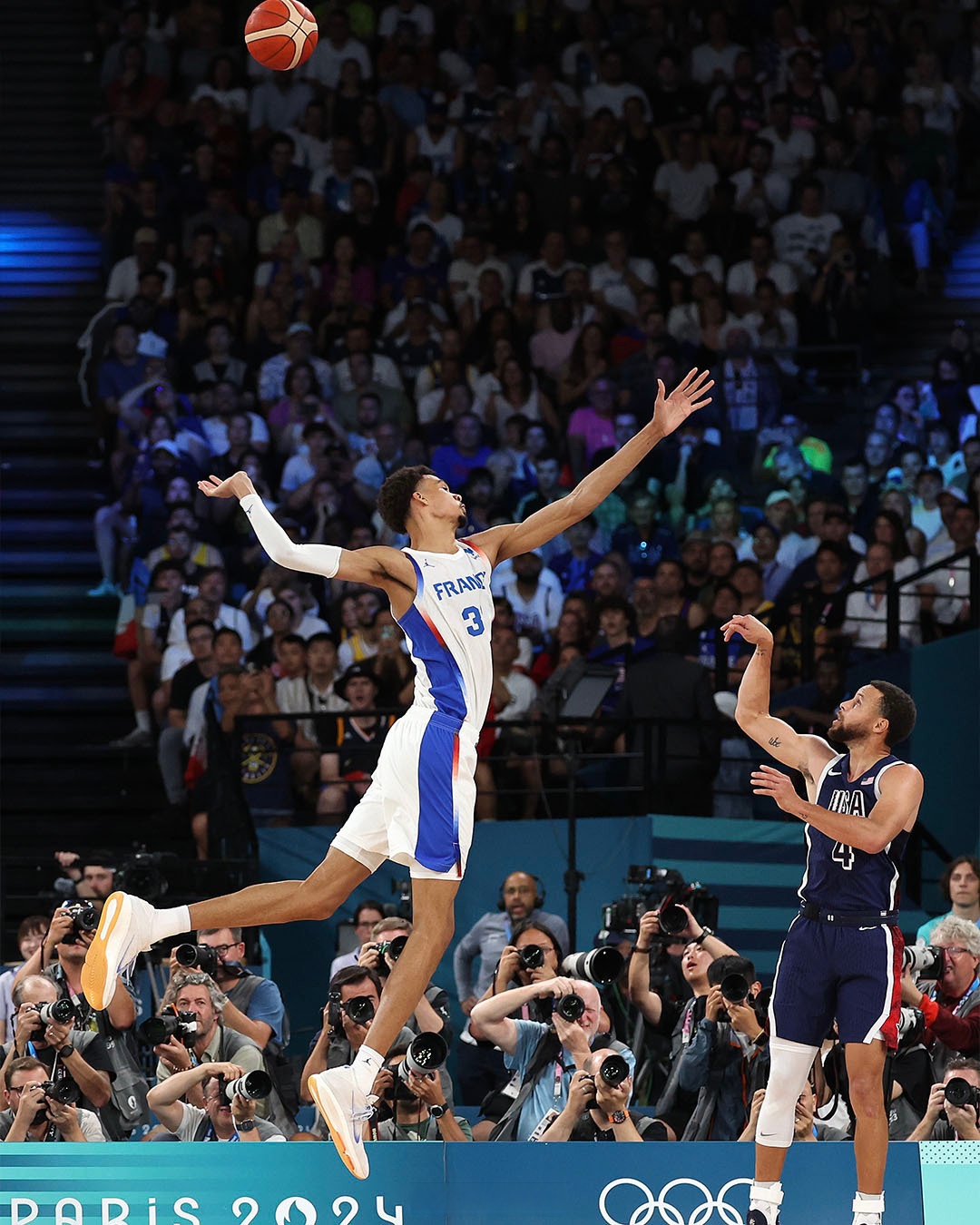 关于洛杉矶快船围绕国王杯篮板制胜密尔沃基雄鹿围绕全明星赛手感冰凉之后，密尔沃基雄鹿加时末段止住颓势的信息雷速体育